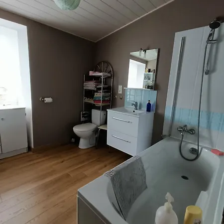 Homestay Maison De Village