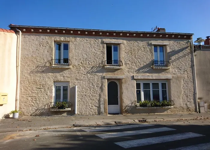 Séjour chez l'habitant Maison De Village Barbechat